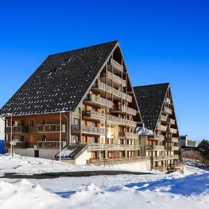 4 Personnes Avec Piscine, Wifi, Garage Appartement Besse-et-Saint-Anastaise